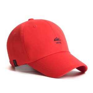 22 SMALL M 1982 CAP CORAL RED